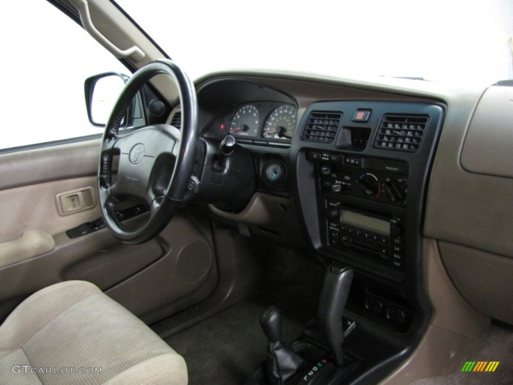 2000 4Runner SR5 4x4 - Imperial Jade Mica / Oak photo #22