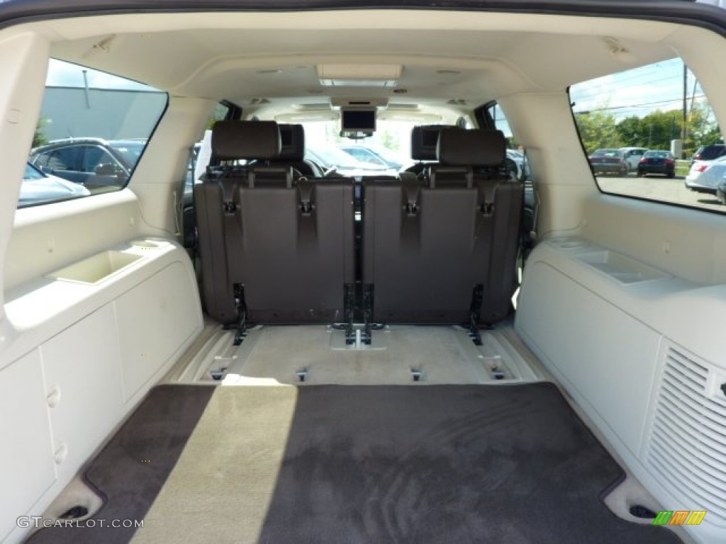 2010 Cadillac Escalade ESV Platinum AWD Trunk Photo #78190864