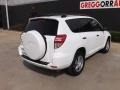 Super White - RAV4 I4 Photo No. 7