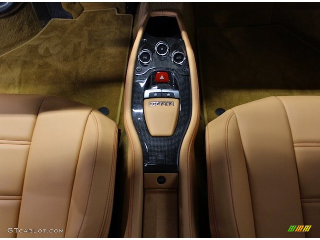 2010 Ferrari 458 Italia Controls Photo #78194570