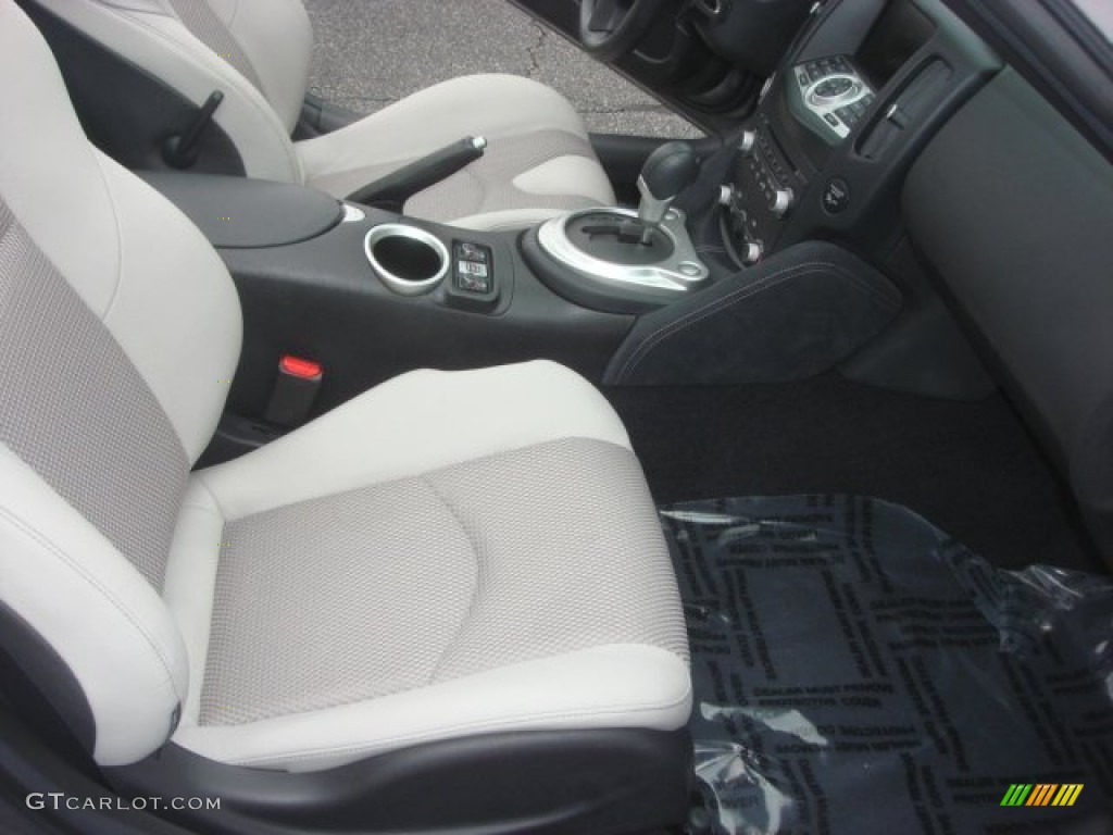2011 Nissan 370Z Touring Roadster Front Seat Photo #78194589