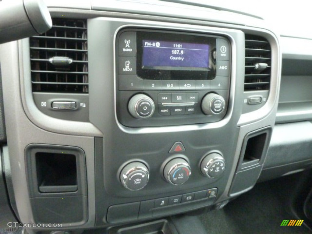 2013 Ram 2500 Tradesman Crew Cab 4x4 Controls Photo #78195693