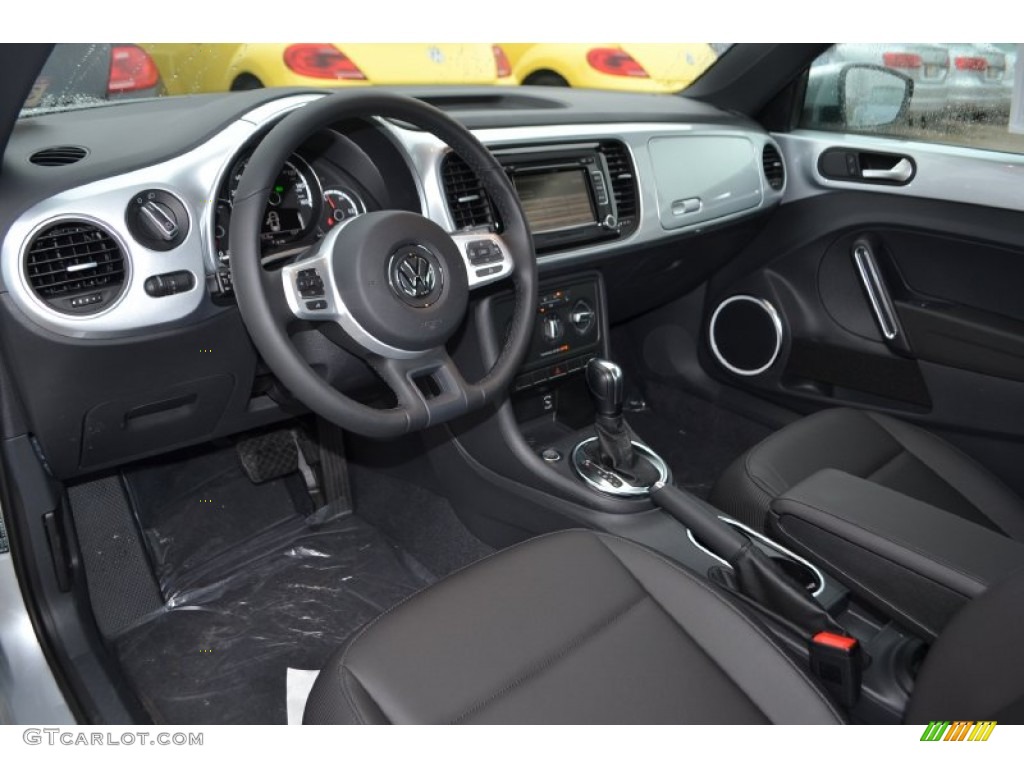 Titan Black Interior 2013 Volkswagen Beetle 2.5L Photo #78197006