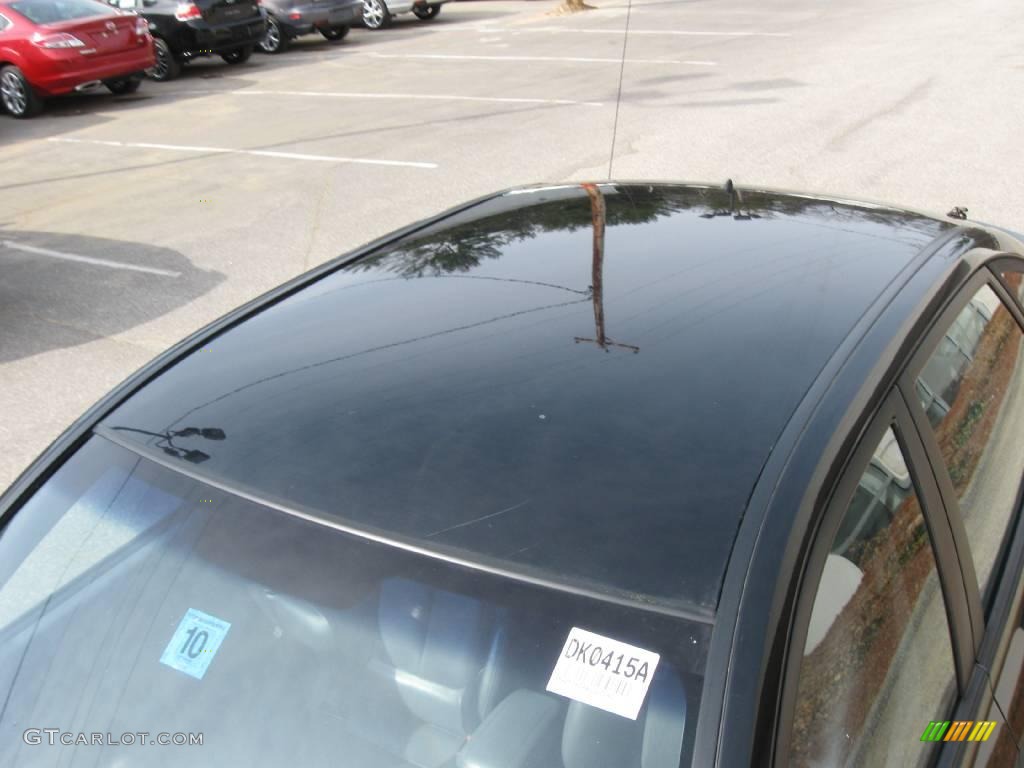 2004 Elantra GT Hatchback - Black Obsidian / Gray photo #5