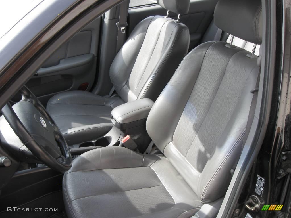 2004 Elantra GT Hatchback - Black Obsidian / Gray photo #6
