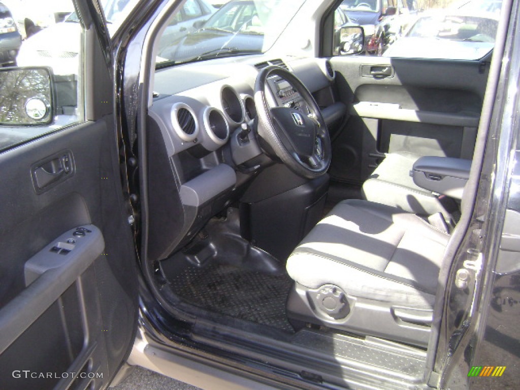 Gray Interior 2003 Honda Element EX AWD Photo #78201088