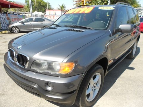 2003 BMW X5 3.0i Data, Info and Specs