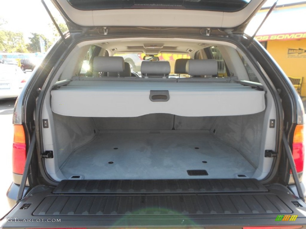 2003 BMW X5 3.0i Trunk Photo #78202320