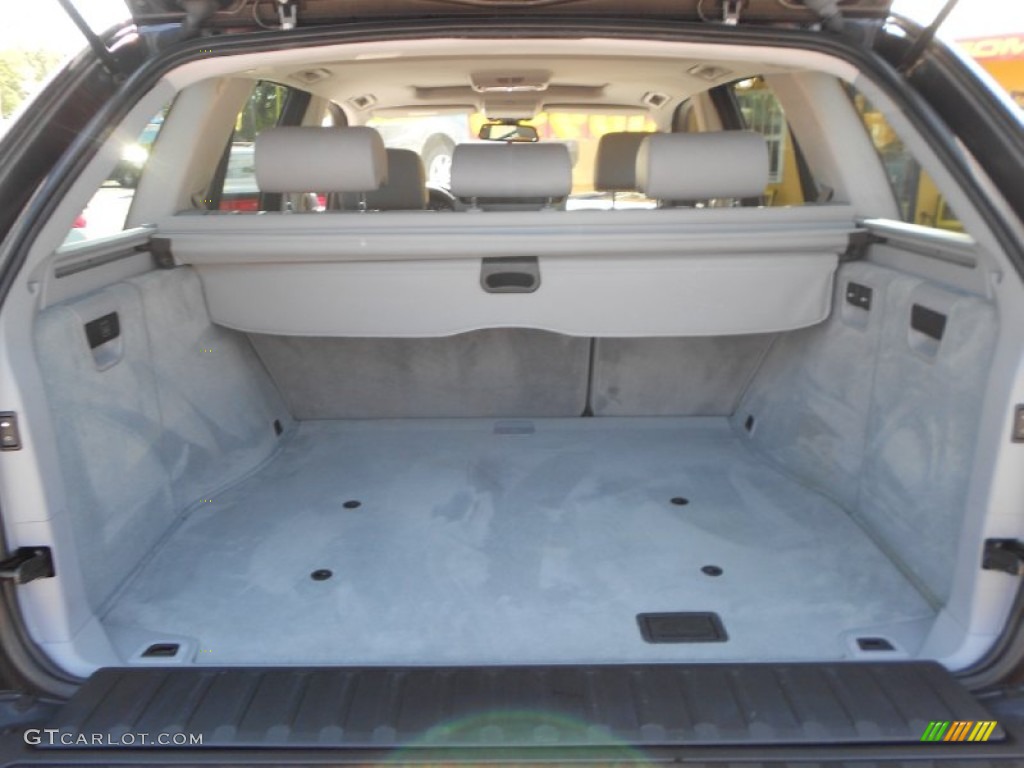 2003 BMW X5 3.0i Trunk Photo #78202326