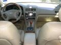 2002 Ivory Pearl Infiniti I 35  photo #12