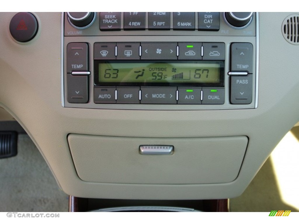 2008 Hyundai Azera Limited Controls Photo #78202839