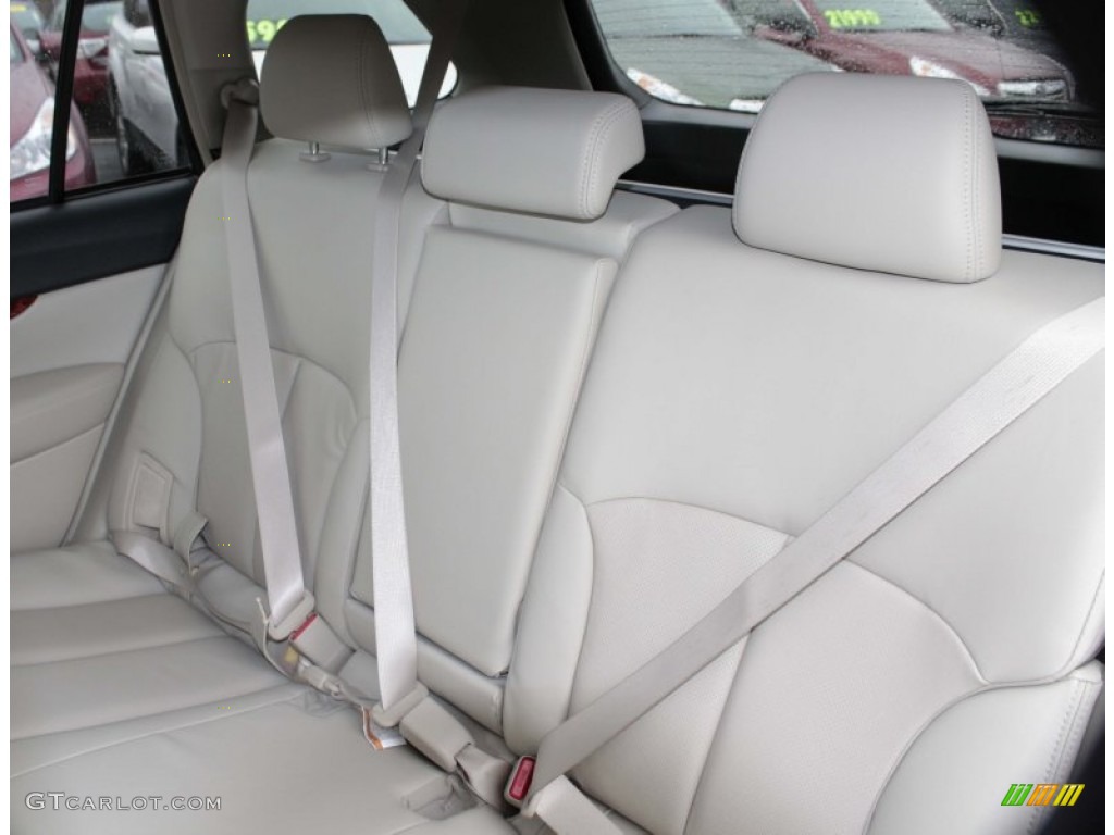 2011 Outback 2.5i Limited Wagon - Ruby Red Pearl / Warm Ivory photo #13