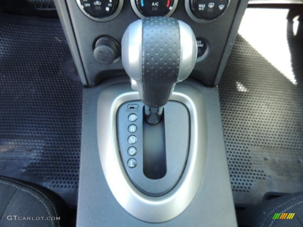 2011 Rogue SV - Silver Ice Metallic / Black photo #12