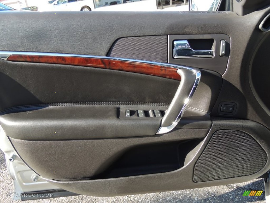 2010 Lincoln MKZ AWD Dark Charcoal Door Panel Photo #78207177