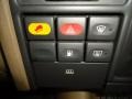 Bahama Beige Controls Photo for 2001 Land Rover Discovery II #78207606