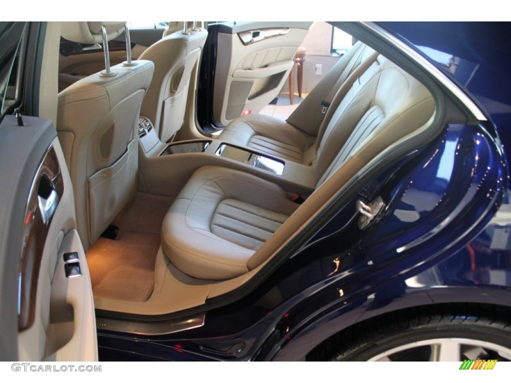 2012 CLS 550 4Matic Coupe - designo Mystic Blue / Almond/Mocha photo #32
