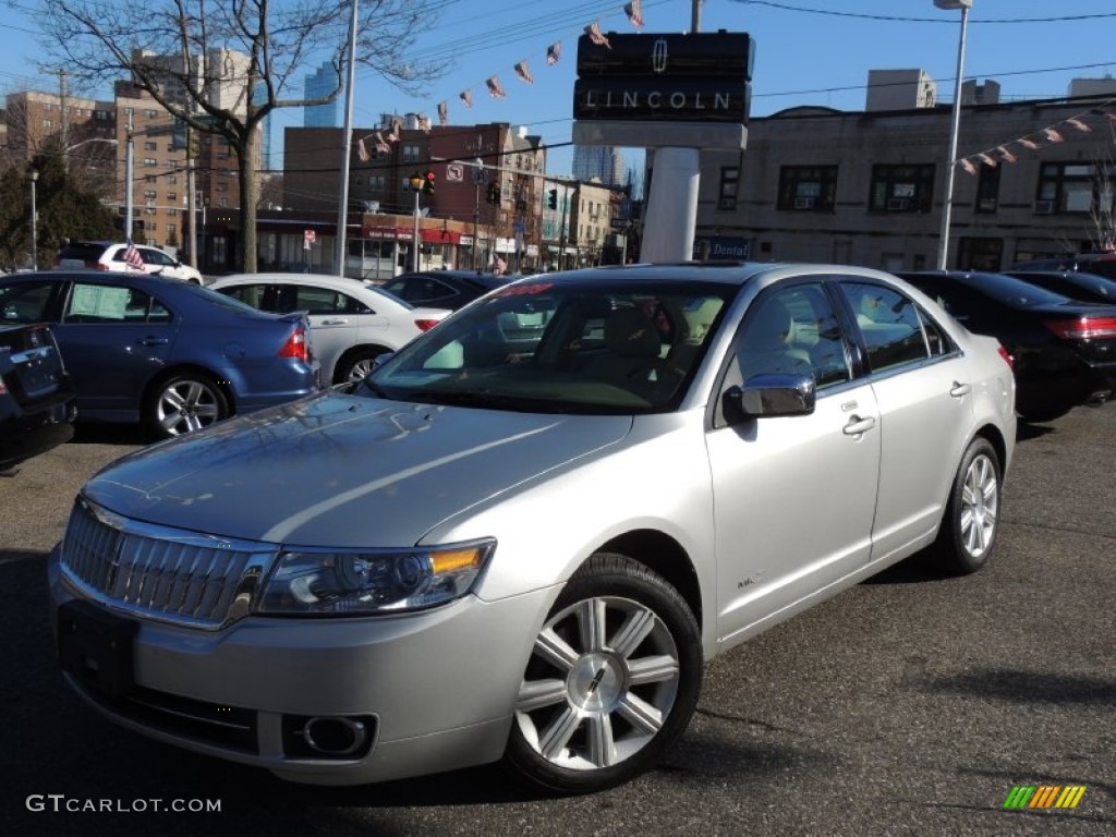 Brilliant Silver Metallic Lincoln MKZ