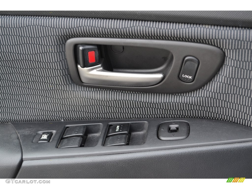2007 Mazda MAZDA3 i Touring Sedan Controls Photos