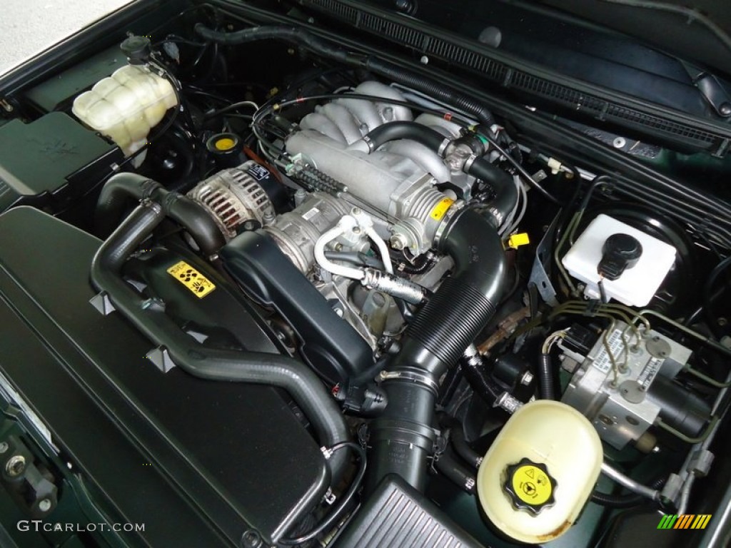 2001 Land Rover Discovery II SE 4.0 Liter OHV 16-Valve V8 Engine Photo #78208560