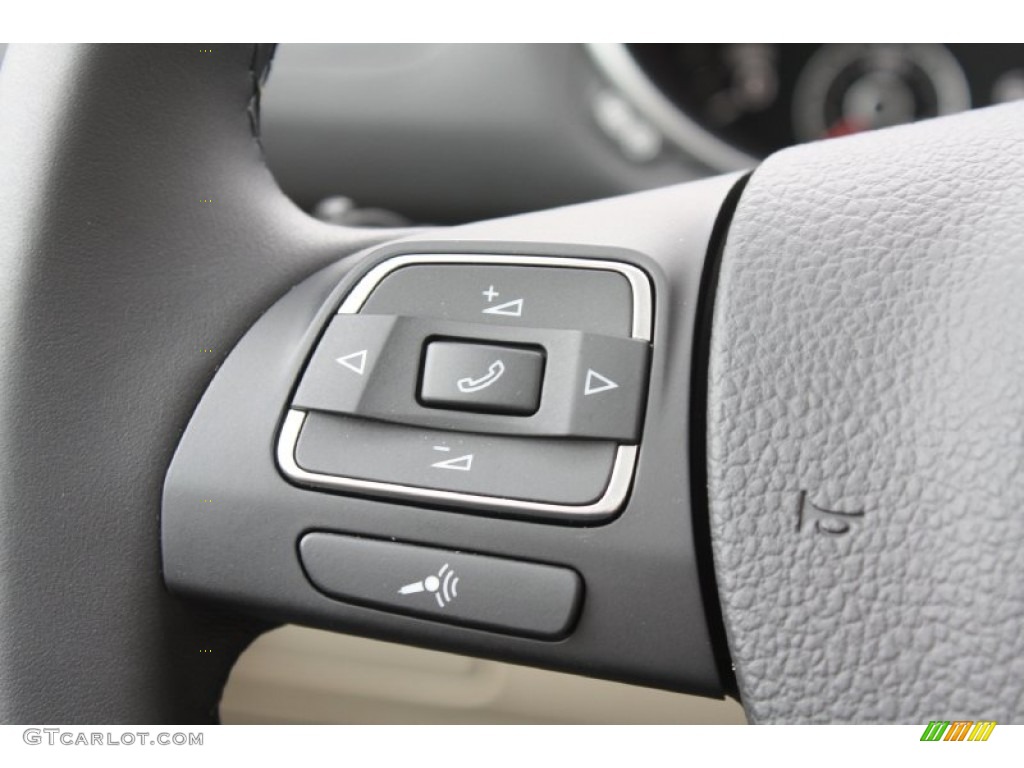2013 Volkswagen Jetta TDI SportWagen Controls Photo #78209602