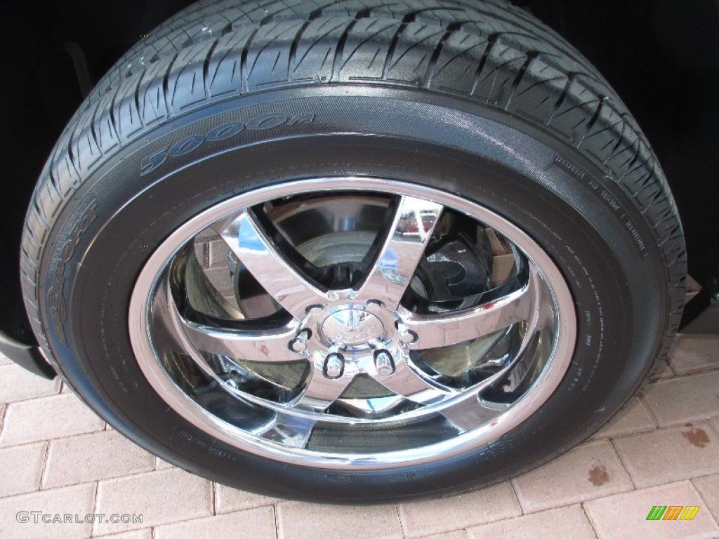 2013 Chevrolet Suburban LT 4x4 Wheel Photo #78209709