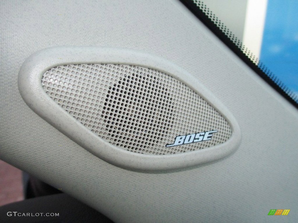 2013 Chevrolet Suburban LT 4x4 Audio System Photo #78209888