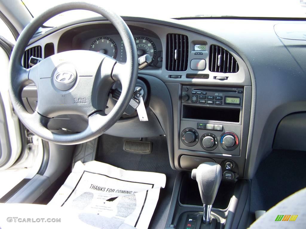 2006 Elantra GLS Sedan - Sterling Silver / Gray photo #11
