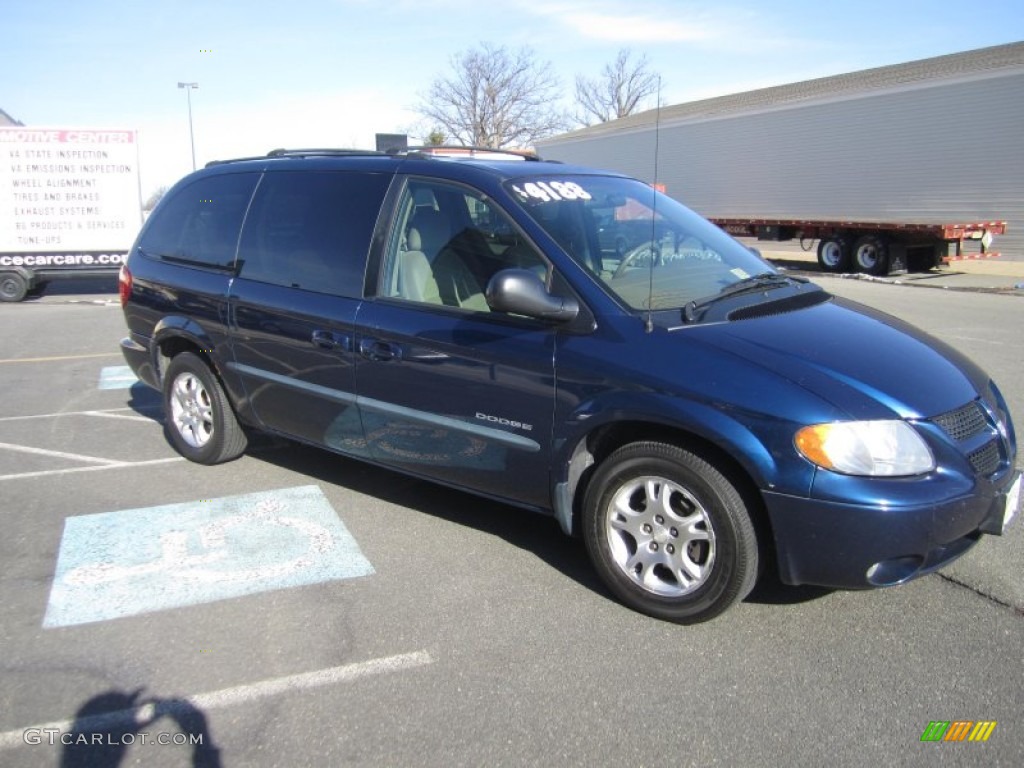2001 Grand Caravan Sport - Patriot Blue Pearlcoat / Taupe photo #1