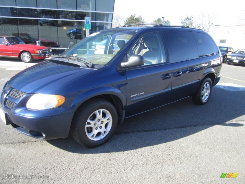 2001 Grand Caravan Sport - Patriot Blue Pearlcoat / Taupe photo #3
