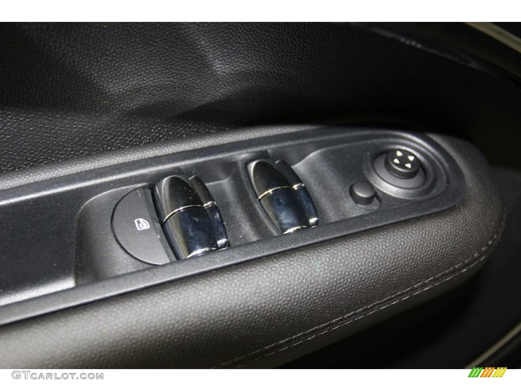 2013 Mini Cooper S Countryman ALL4 AWD Controls Photo #78214842