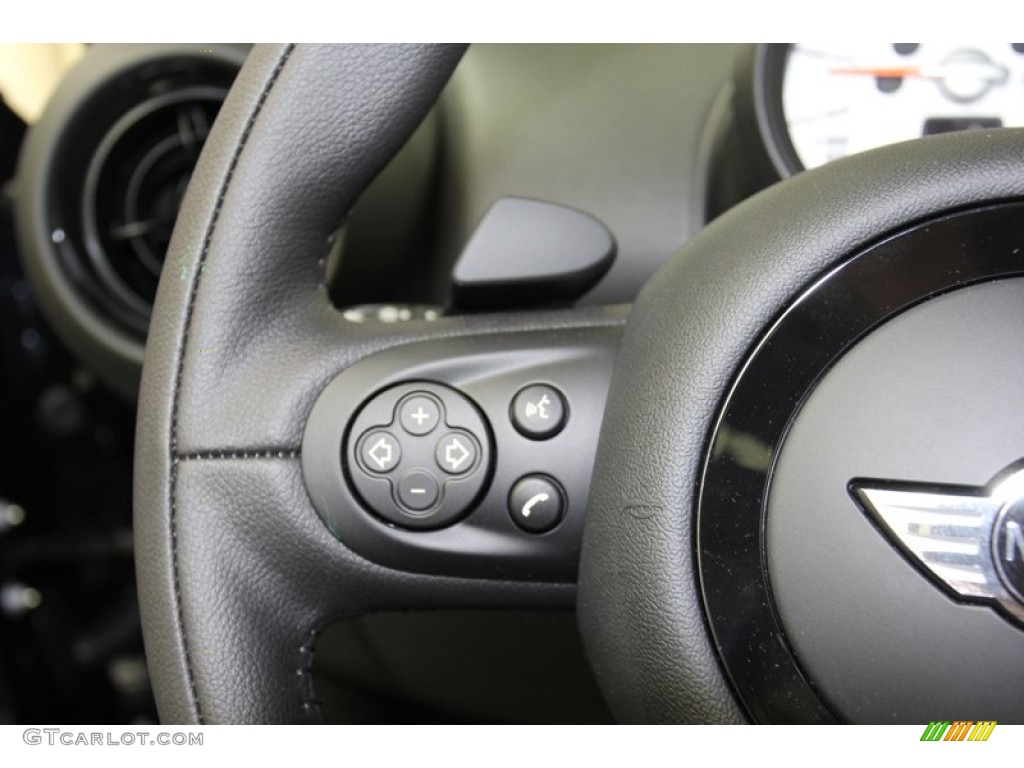 2013 Mini Cooper S Countryman ALL4 AWD Controls Photo #78215041
