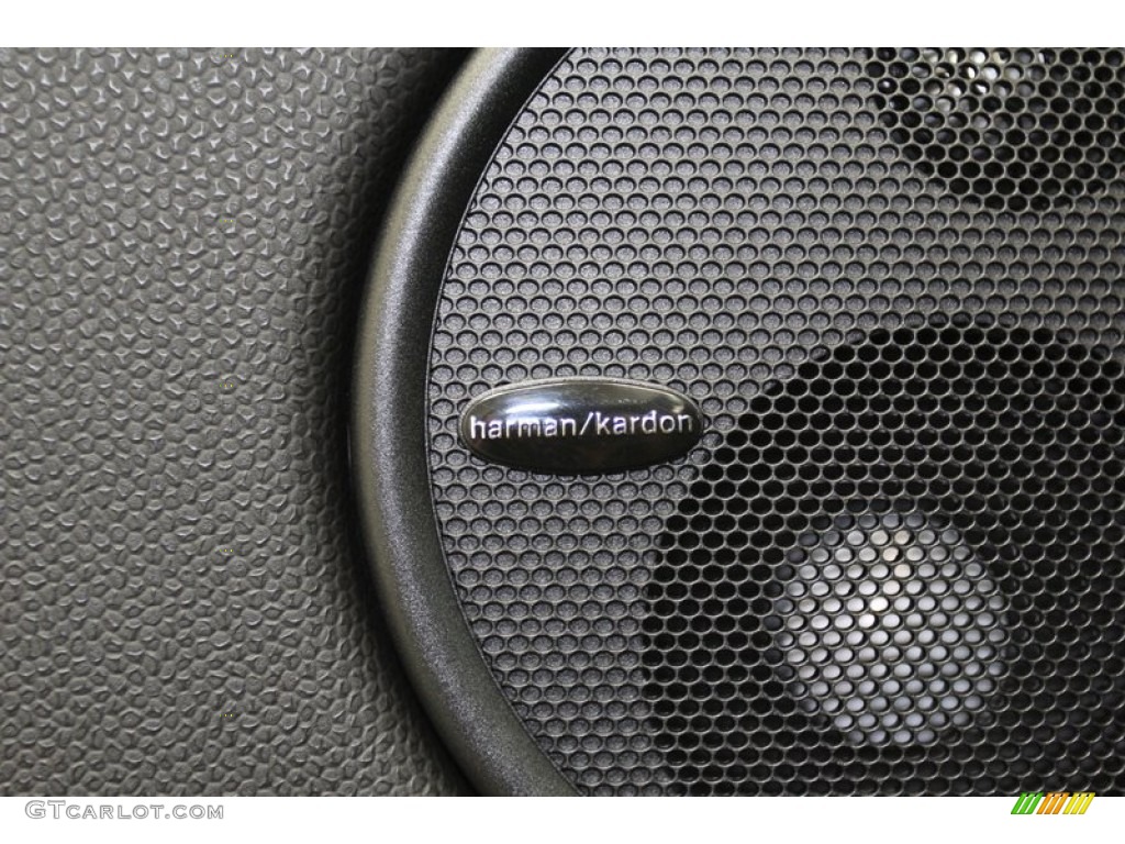 2013 Mini Cooper S Countryman Audio System Photos