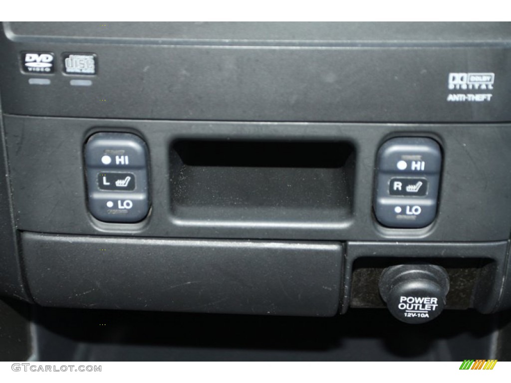 2004 Honda Pilot EX-L 4WD Controls Photo #78217906