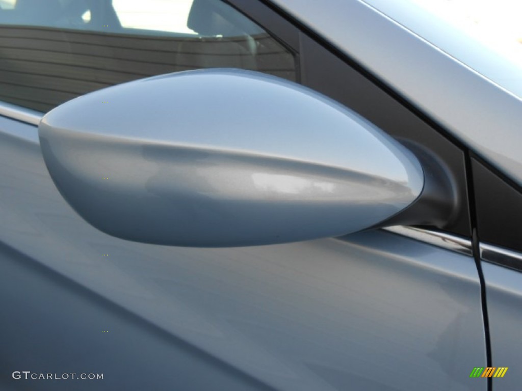2012 Sonata SE - Iridescent Silver Blue Pearl / Gray photo #15