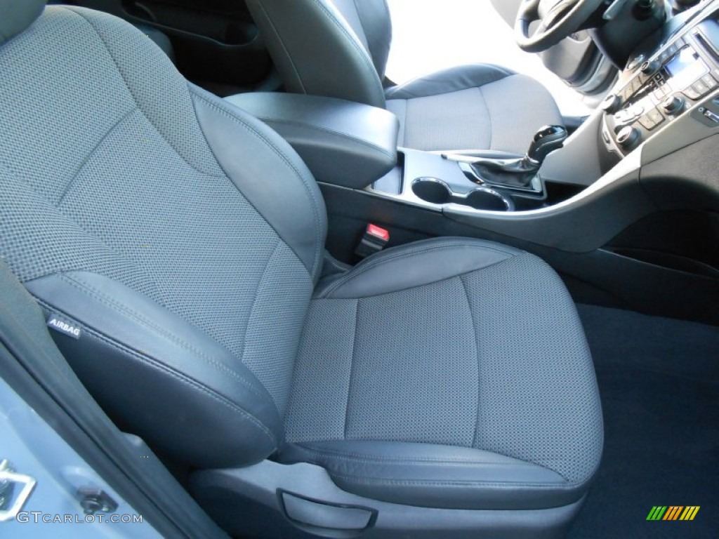 2012 Hyundai Sonata SE Front Seat Photos