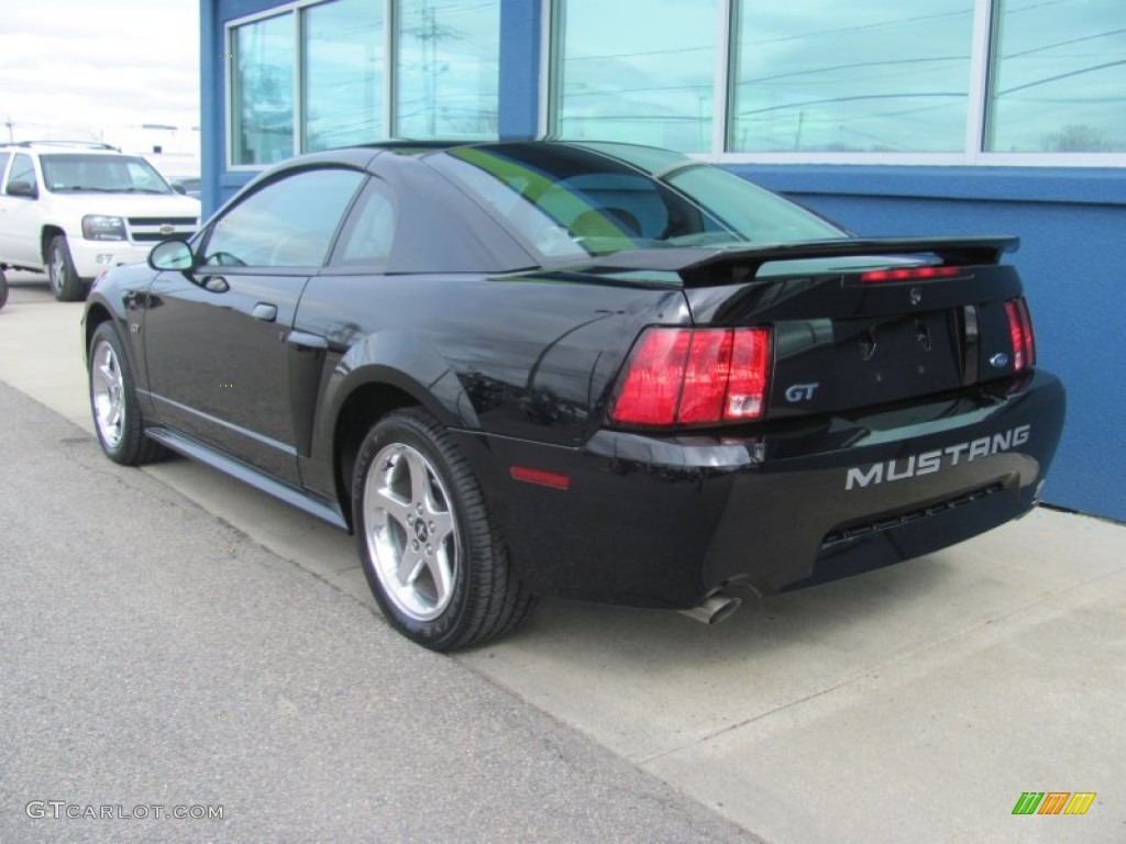 2003 Mustang GT Coupe - Black / Medium Graphite photo #4