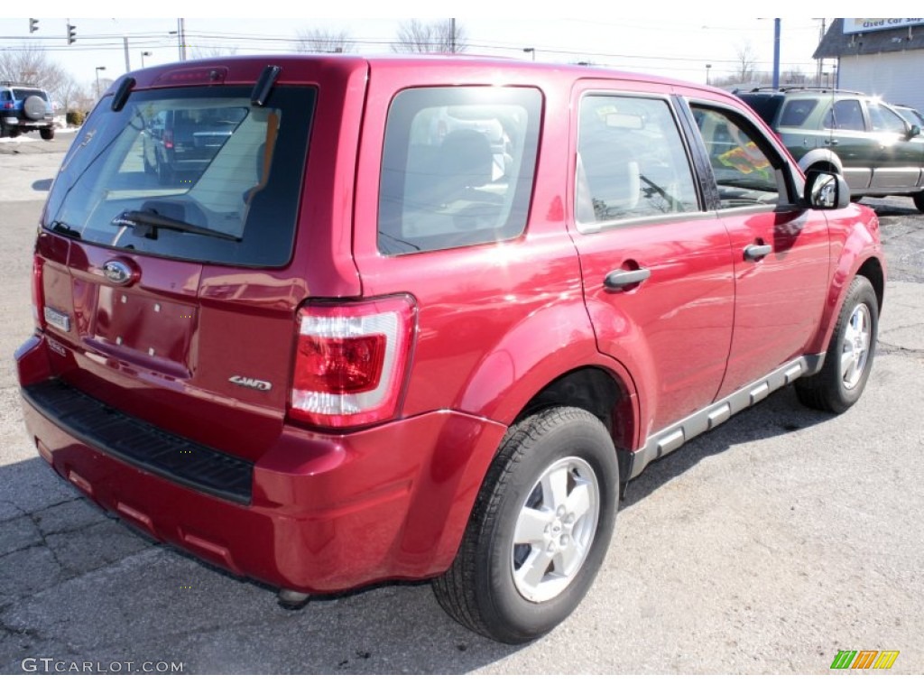 2009 Escape XLS 4WD - Sangria Red Metallic / Stone photo #6