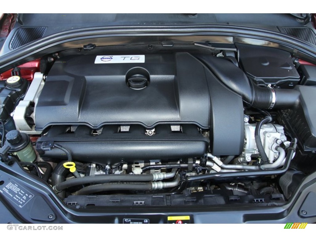 2010 Volvo XC60 T6 AWD Engine Photos