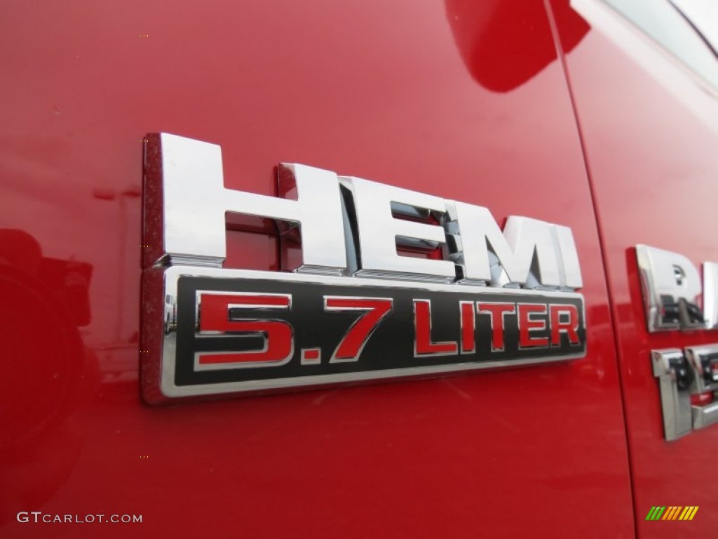 2013 Ram 1500 Express Crew Cab Marks and Logos Photos