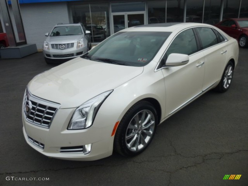 White Diamond Tricoat 2013 Cadillac XTS Luxury FWD Exterior Photo #78221559