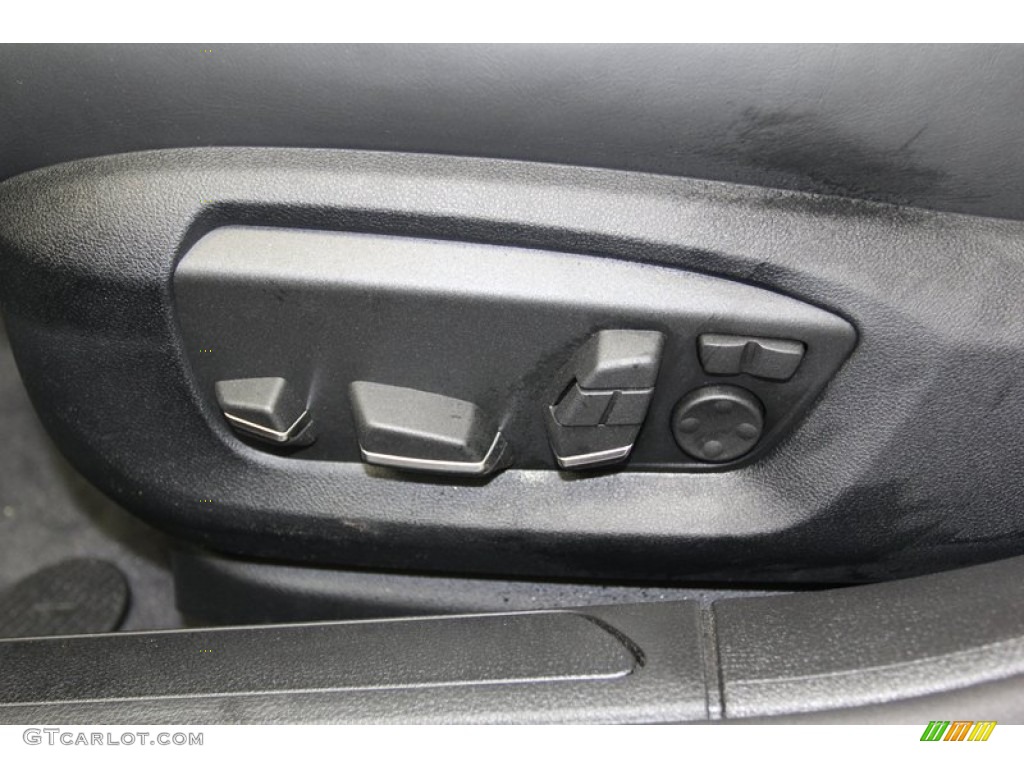 2013 BMW 7 Series 750Li Sedan Controls Photo #78222952