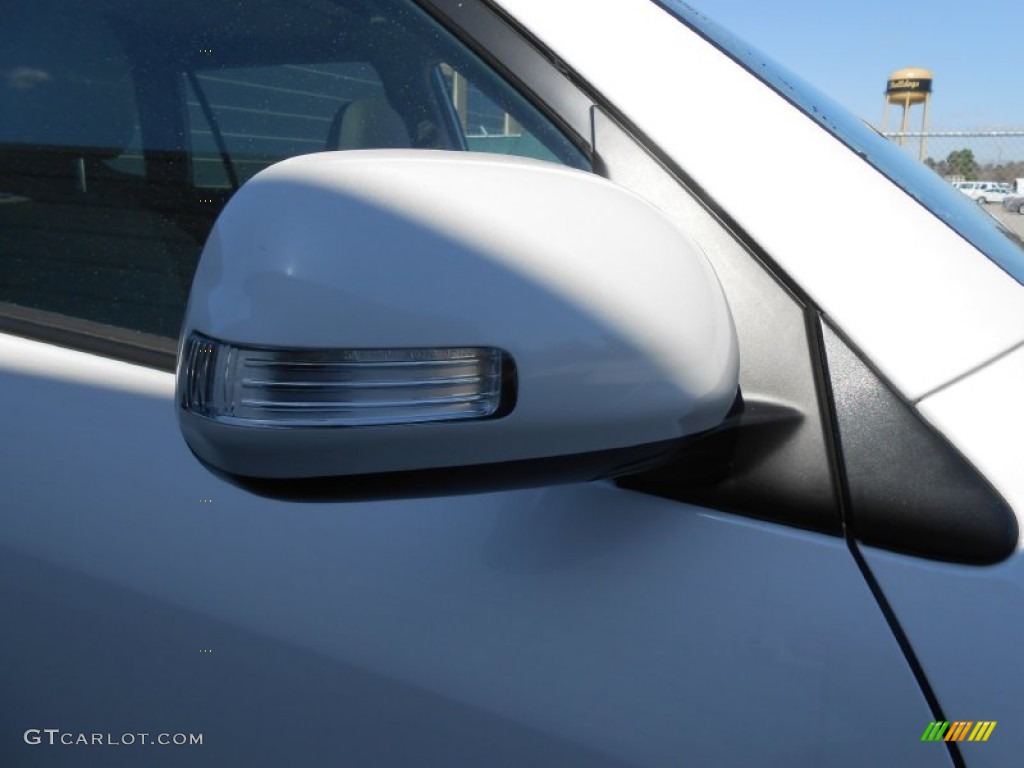 2011 RAV4 V6 Limited - Super White / Ash photo #16