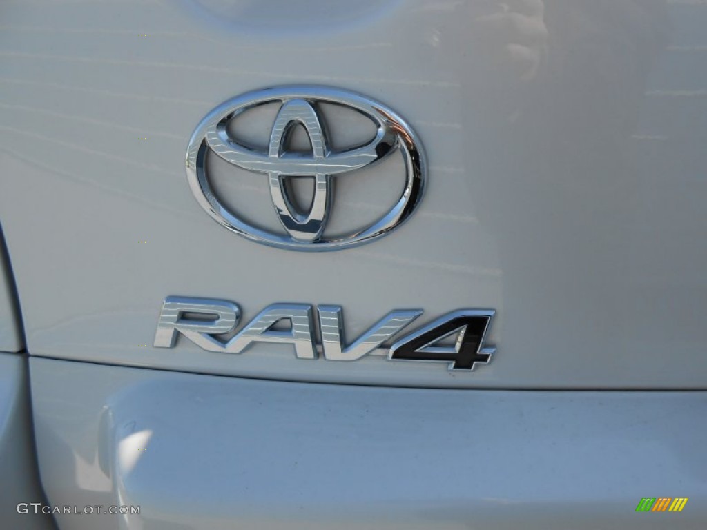 2011 RAV4 V6 Limited - Super White / Ash photo #18