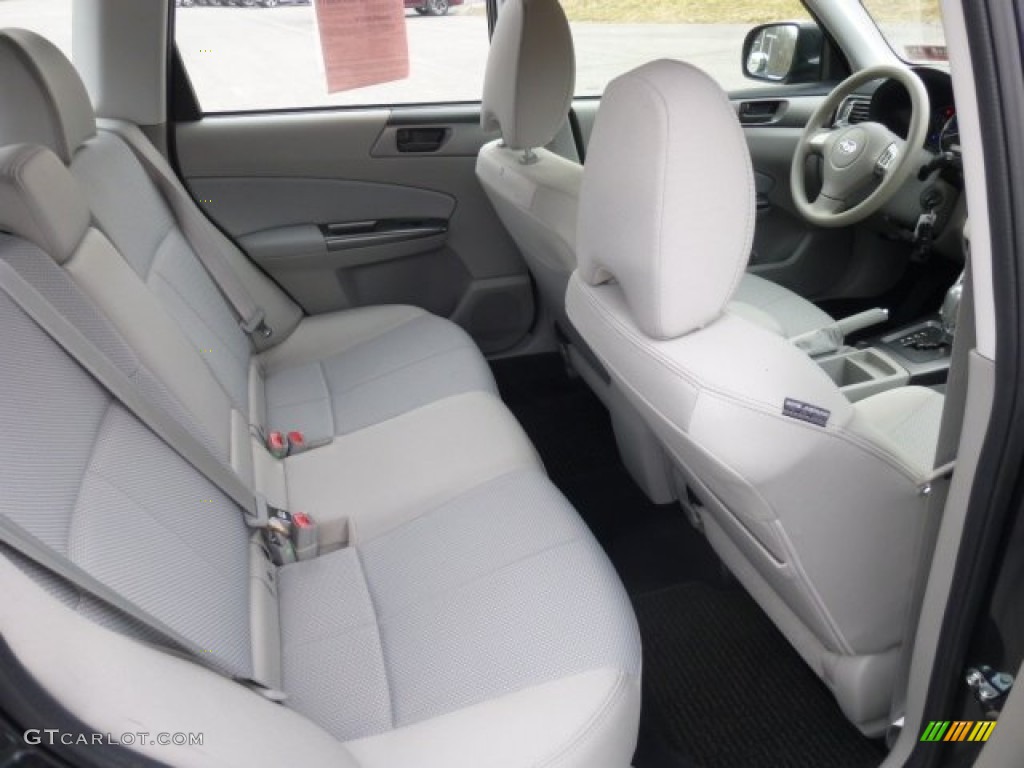 Platinum Interior 2011 Subaru Forester 2.5 X Photo #78225938