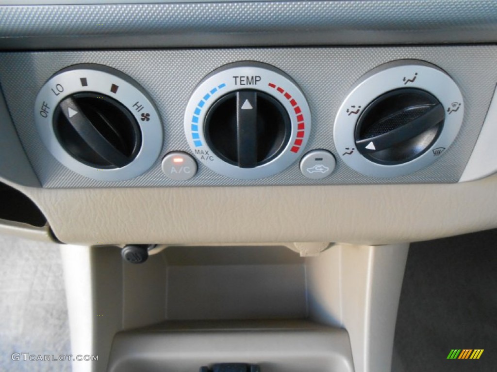 2009 Toyota Tacoma V6 SR5 PreRunner Double Cab Controls Photo #78226243
