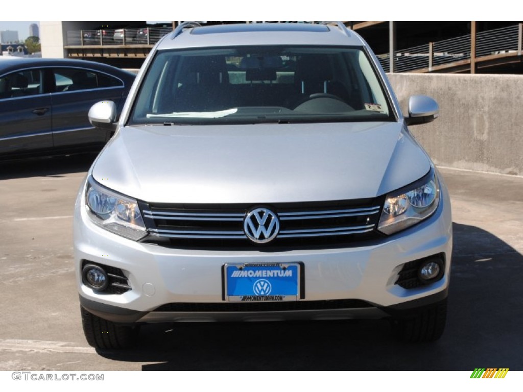 2013 Tiguan SE - Reflex Silver Metallic / Black photo #2