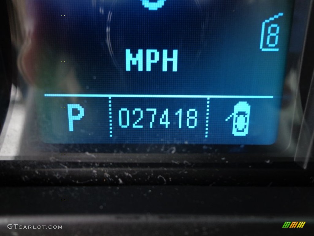 2010 Equinox LT - Summit White / Jet Black/Light Titanium photo #19