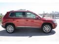 Wild Cherry Metallic - Tiguan SE Photo No. 10
