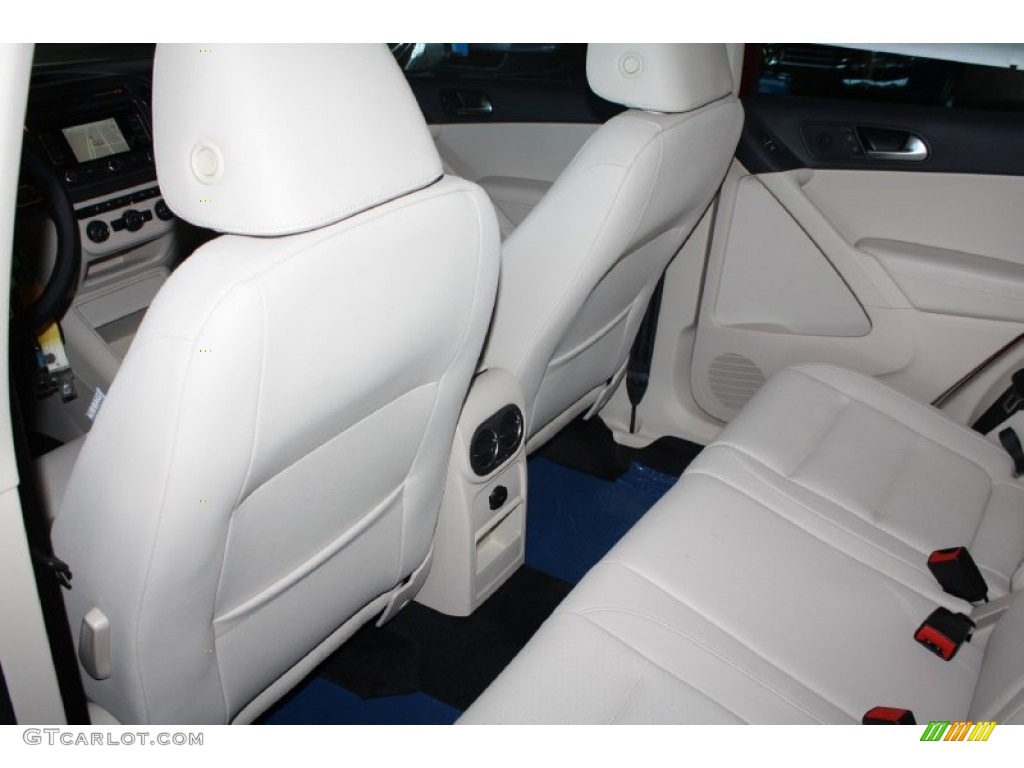 2013 Volkswagen Tiguan SE Rear Seat Photo #78227944