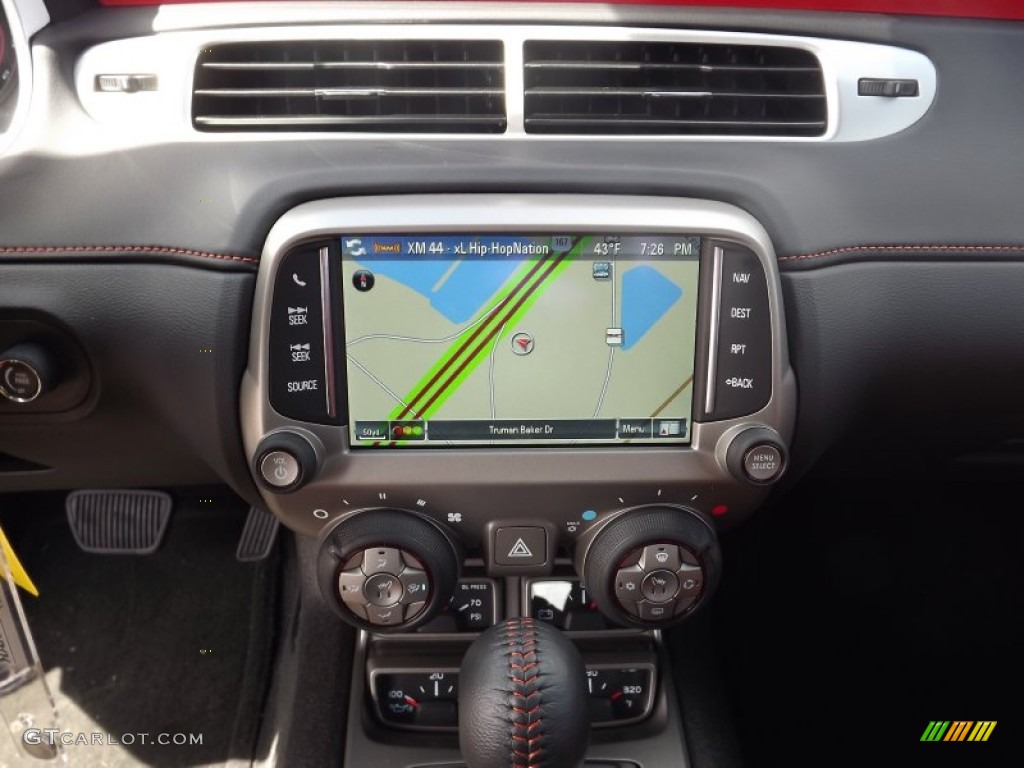 2013 Chevrolet Camaro SS/RS Coupe Navigation Photos